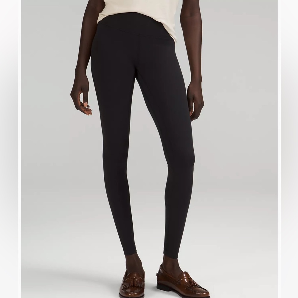 Black Align Lululemon 28” Leggings